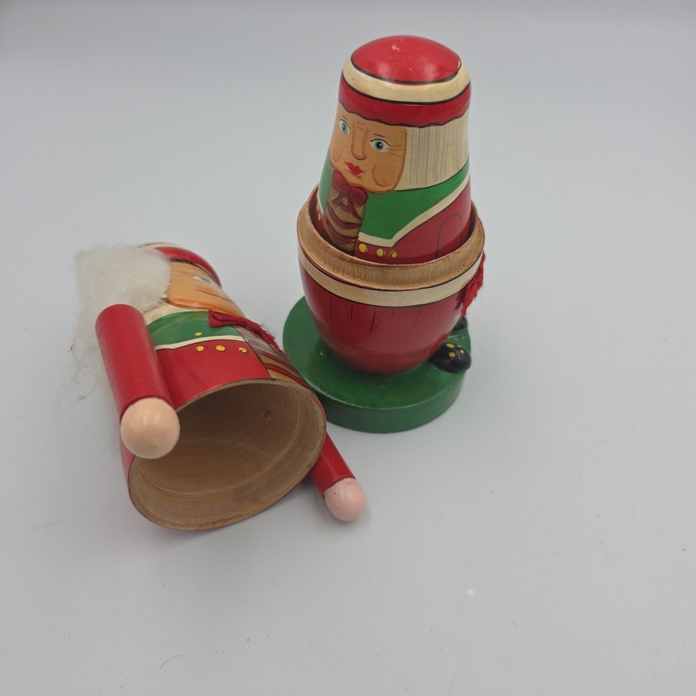 Nesting Doll 5 Piece Nutcracker In Red Coat And Hat - Picture 8 of 9
